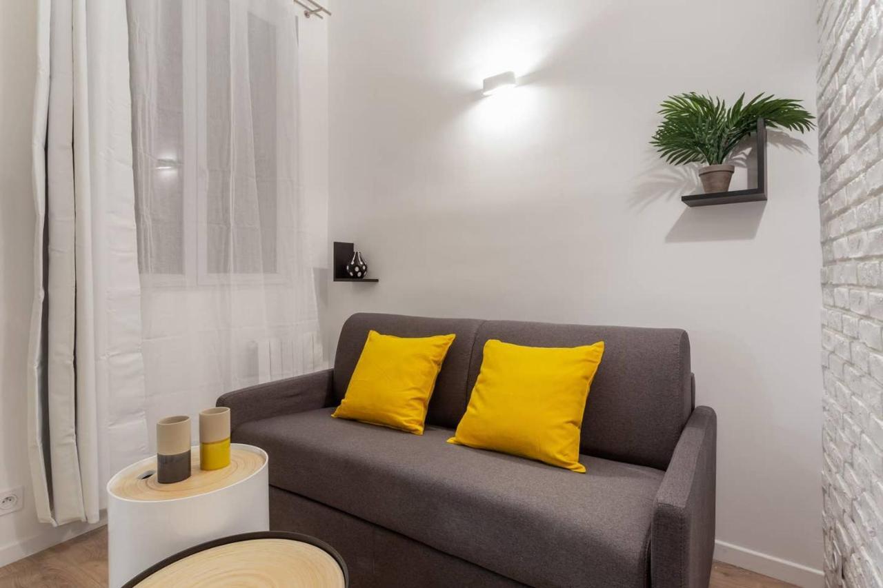 Chic Saint-Germain-Des-Pres Studio For 4 - Prime Location París Exterior foto